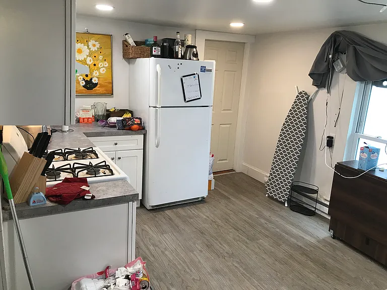 20 Taylor Ave #2 — Photo 3