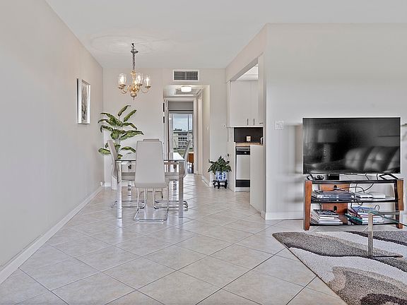 3rd image of 2905 Victoria Place #G4