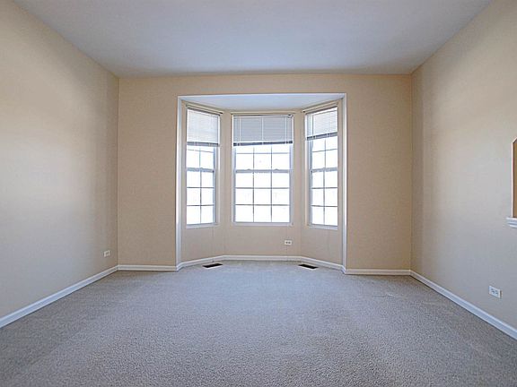 5th image of 287 Station Park Cir