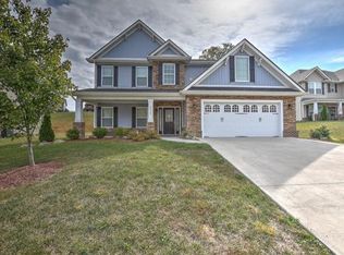 2923 Royal Mile Dr, Kingsport, TN 37664