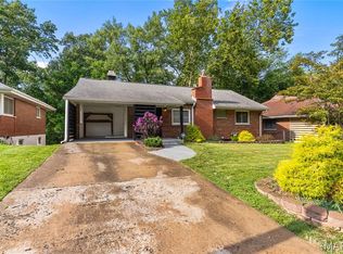 8627 Belcrest Ln, Saint Louis, MO 63114