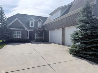 15435 Mission Hills Dr, Carmel, IN 46033