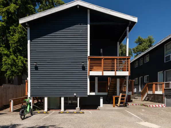 925 SW Holden St, Seattle, WA