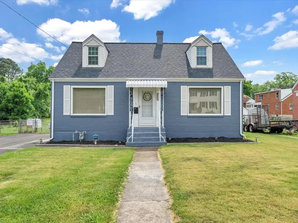 2906 Kennedy St NE, Roanoke, VA 24012