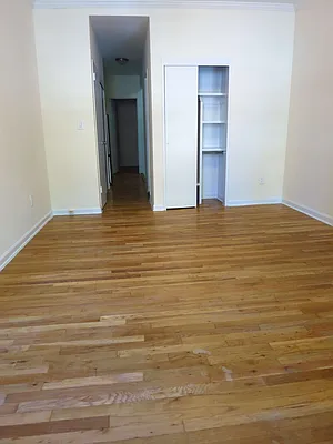 Rented by City & Suburban | media 21