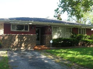 15009 S Meadow Ln, Dolton, IL 60419