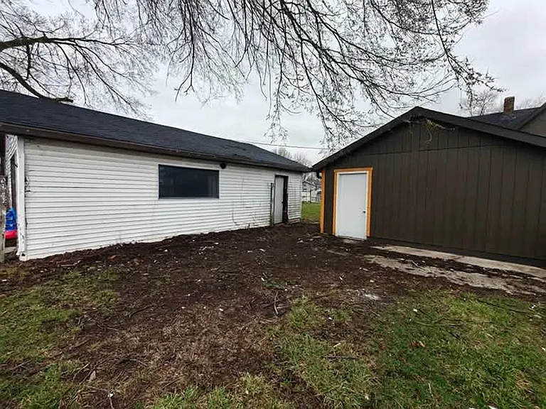 817 Indiana Ave — Photo 20