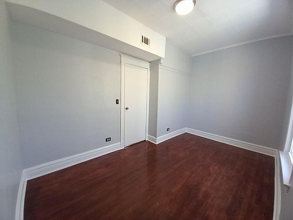 5th image of 5256 S Troy St #2