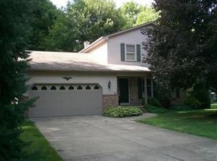 6880 Colleen Dr, Youngstown, OH