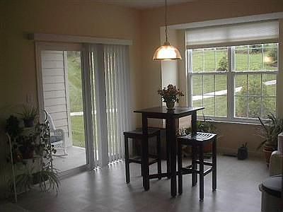 5th image of 2844 Double Eagle Dr