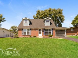 1365 Cardinal Ln, Florissant, MO