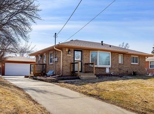 1517 E Tiffin Ave, Des Moines, IA 50316