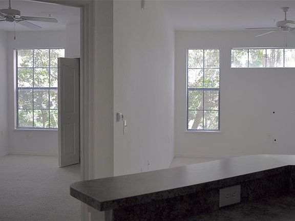 5th image of 6157 Metrowest Blvd Unit 208