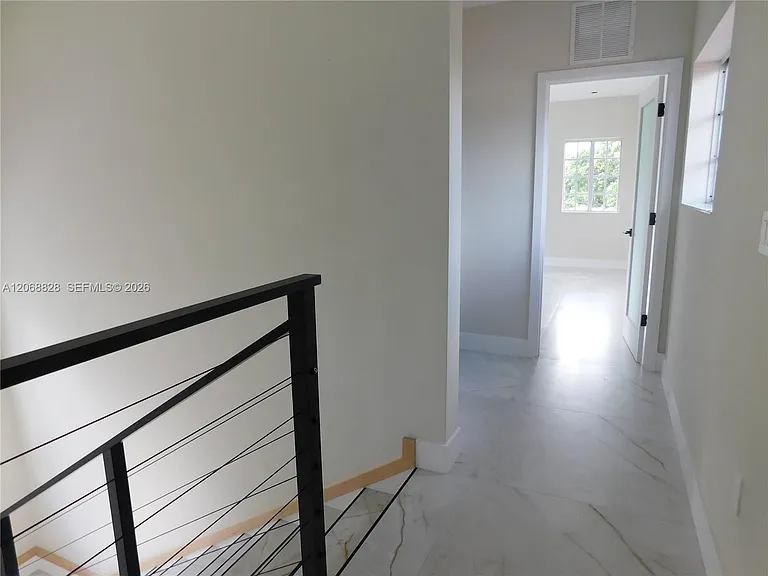 1851 NW 32nd Ave #B31 — Photo 9