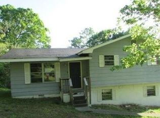 8 Taylor St, Rossville, GA 30741