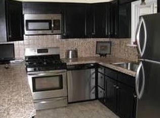 1529 Maywood Ave, Ann Arbor, MI 48103