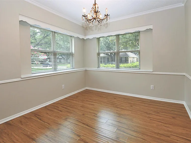 2315 Eaglerock Dr — Photo 12