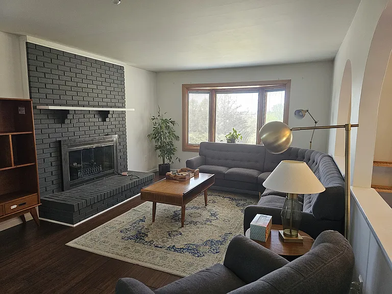 224 Laurel Dr — Photo 29