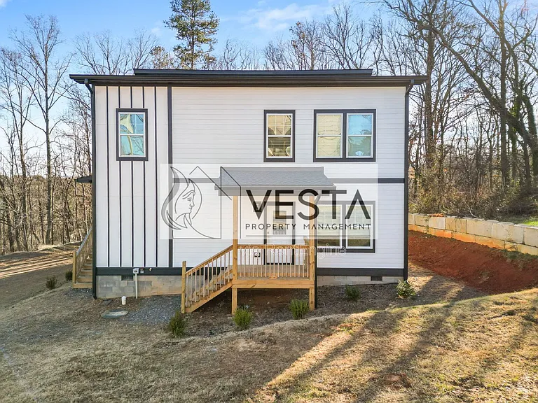 510 Deaverview Rd — Photo 26
