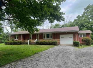 289 Radio Rd, Almo, KY 42020