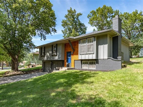8434 E 56th Ter, Kansas City, MO 64129