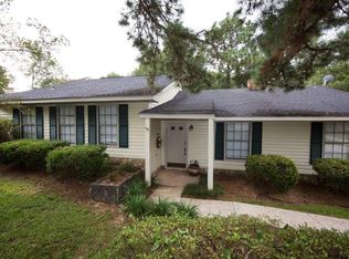 104 Bel Air Cir, Daphne, AL 36526