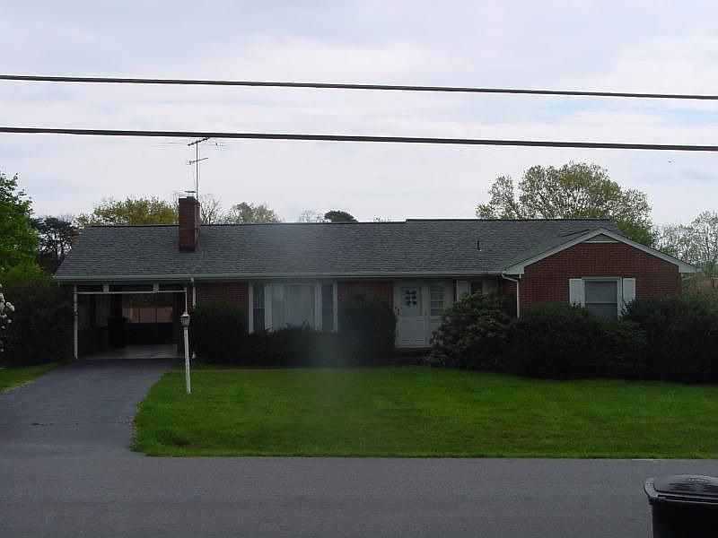 1st image of 5138 Sorrel Ln