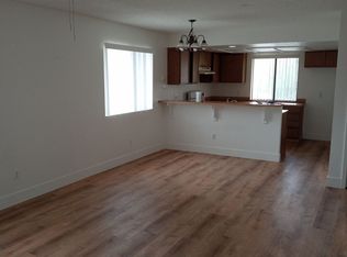 21301 Golden Hills Blvd APT A, Tehachapi, CA 93561