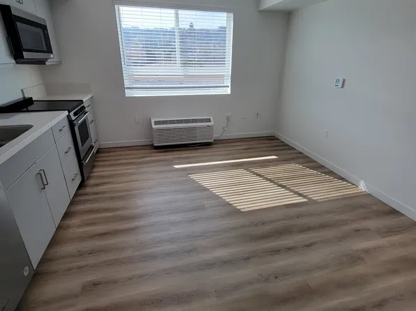 4102 Somerset Dr, Los Angeles, CA