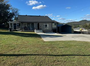 152 Old Lebanon Rd, Carthage, TN 37030
