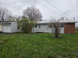 10 Maxwell Lane, Bangor, ME 04401