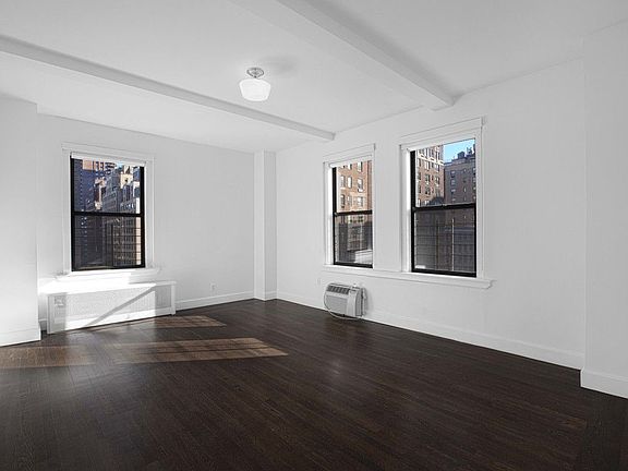 5th image of 12 E 86th St APT 831