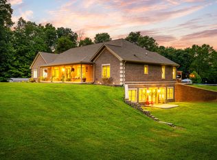 2283 W Indian Creek Rd, Trafalgar, IN 46181