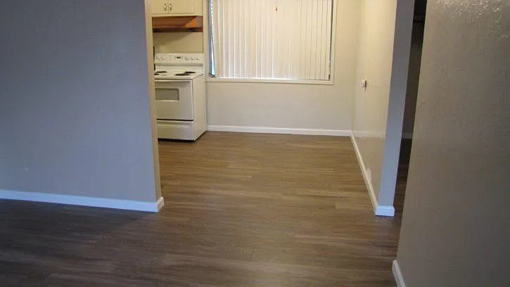 2657 Riverside Blvd #8A — Photo 11