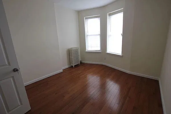 Rented by Compass | media 7