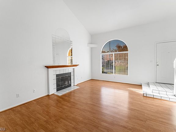 5th image of 8408 Sewards Bluff Ave