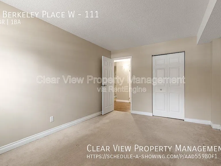 5 Berkeley Pl W #111 — Photo 21