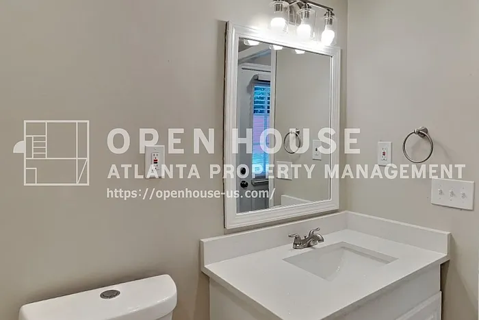 979 Tyrell Dr — Photo 15