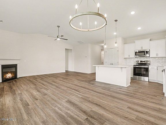 5th image of 105 Hudson Village Drive
