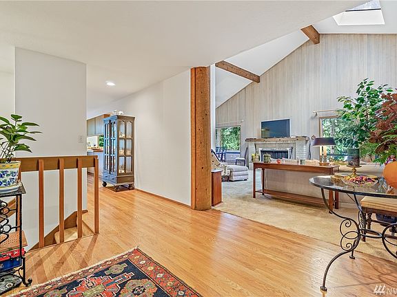 5th image of 13802 NE 26th Pl