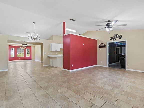 4th image of 2607 SE 156TH PLACE ROAD