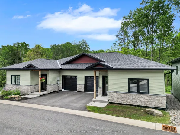 14 Ertler Ln, Huntsville, ON P1H 1S7