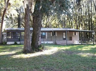 130 Walker Dr, Interlachen, FL 32148