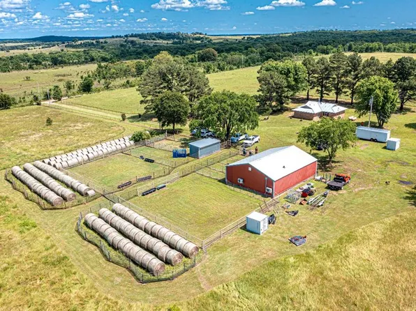 106049 N 3855th Rd #1, Weleetka, OK 74880