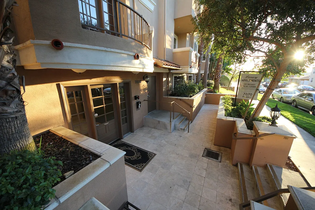 Building Photo - 7070 Flight Ave