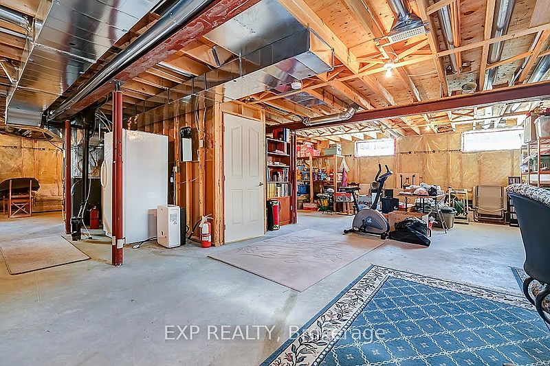 Ottawa House for rent - 3 Bedrooms — photo 12