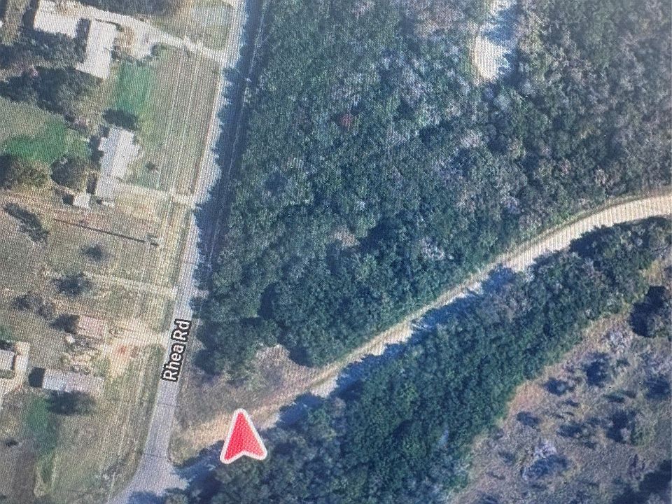 1st image of 4001 Davis Rd