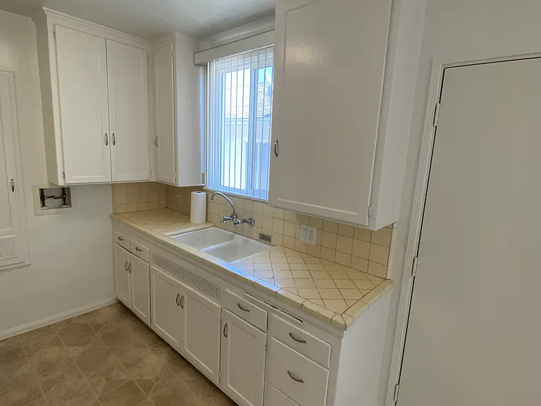 7381 W Manchester Ave #7381 — Photo 13