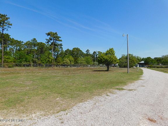 2nd image of 358 White Oak Dr