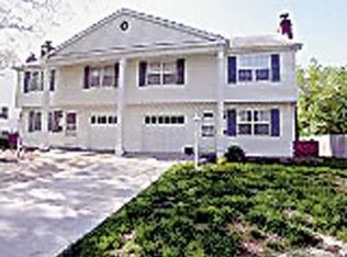 3505 NE 67th Trl, Gladstone, MO 64119